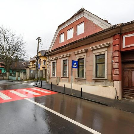 Golden Greens Studio - Mountain Scenery Braşov Exterior foto